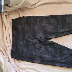 Honey athletica leggings